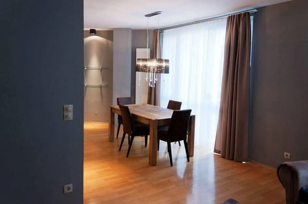 Kh Apartments فيينا فندق