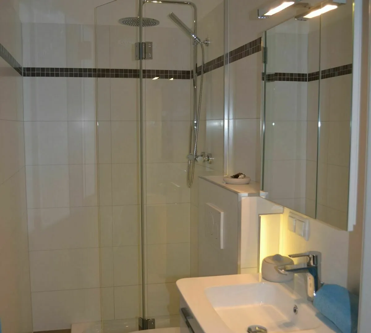 Kh Apartments فيينا فندق